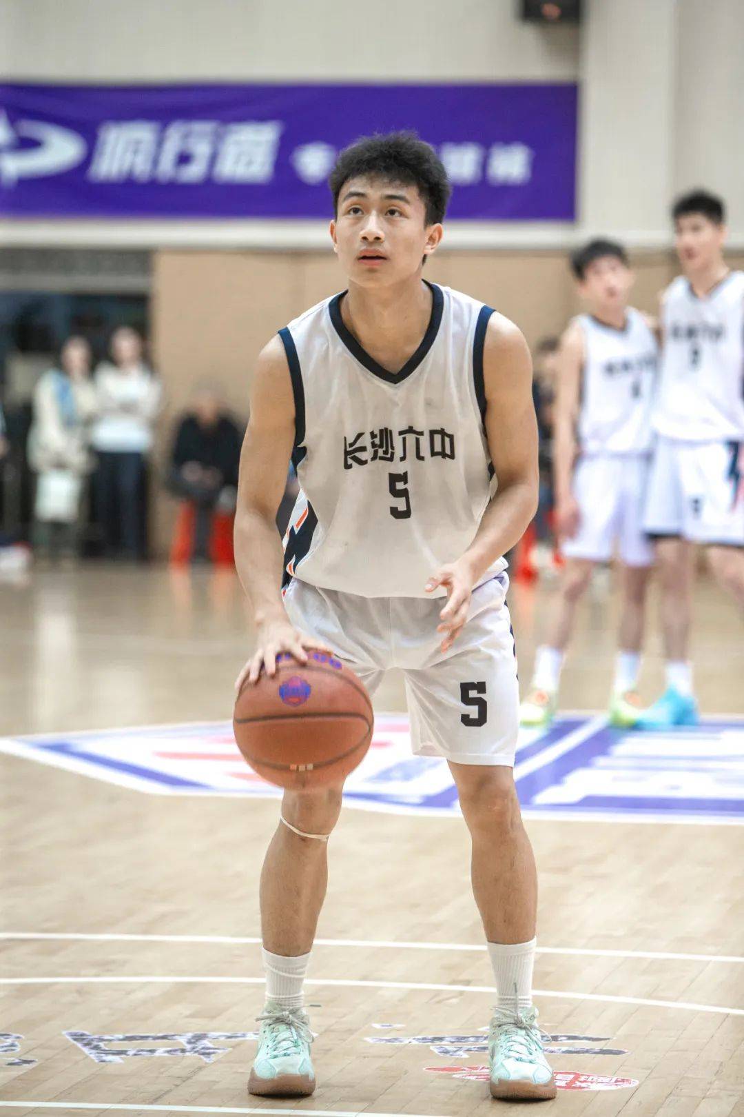 包含青少年篮球“双百工程”启动，推动基础队伍标准化建设的词条