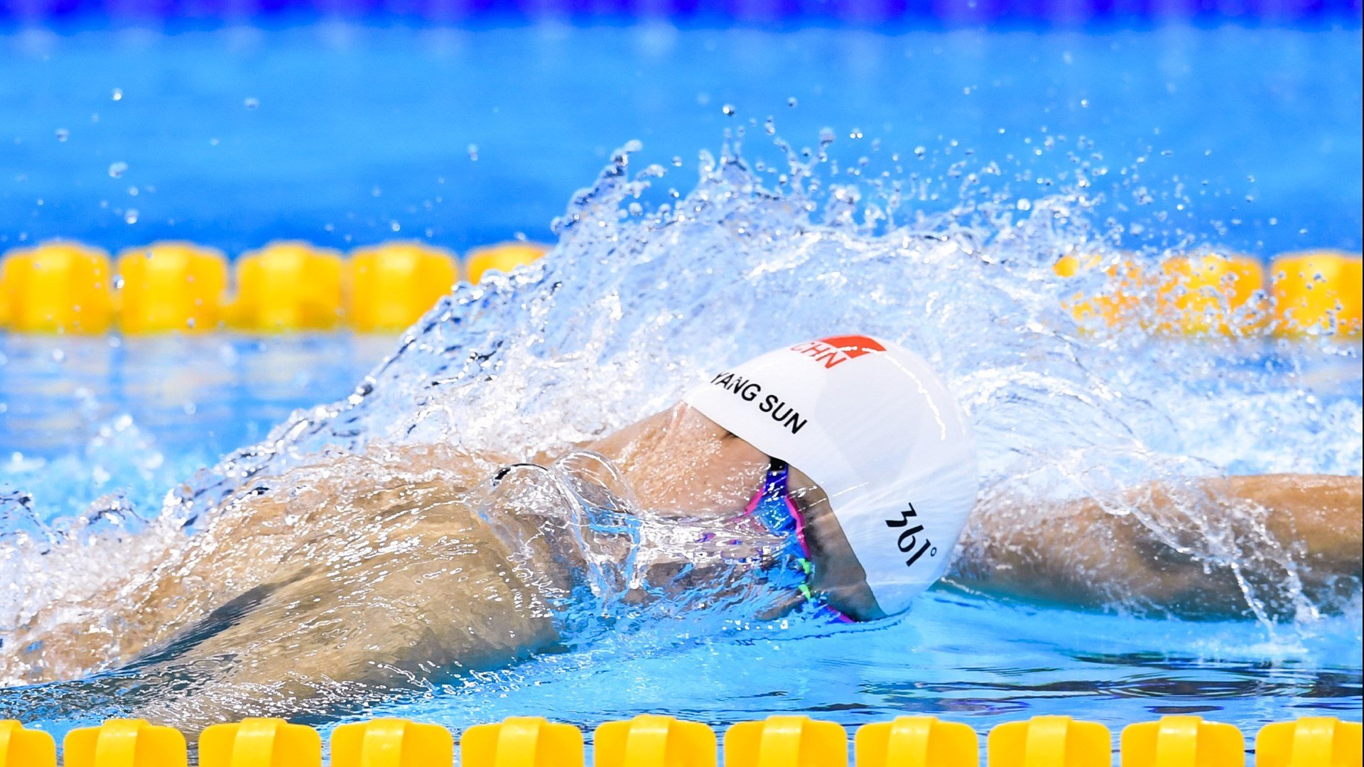 女子200蝶前50米出发段：中国最具爆发，女子200米蝶泳赛程